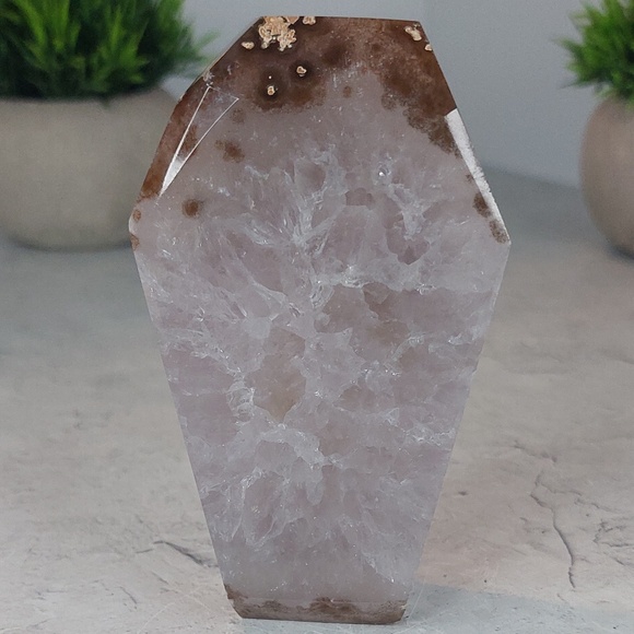 Amethyst Geode Coffin Carving | Protection, Intuition & Spiritual Growth - Picture 3 of 4